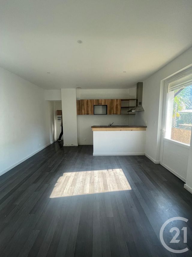 Afficher la photo en grand Appartement T2 à louer - 2 pièces - 38.9 m2 - PIERREFITTE NESTALAS - 65 - MIDI-PYRENEES - Century 21 Val Habitat