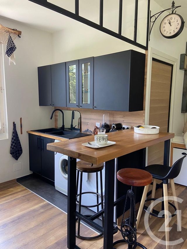 Appartement Studio à vendre - 1 pièce - 29.65 m2 - ST SAVIN - 65 - MIDI-PYRENEES - Century 21 Val Habitat