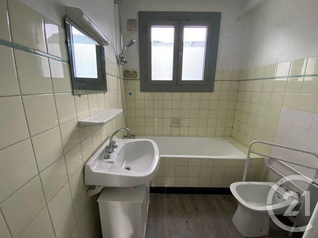 Appartement F2 à louer - 2 pièces - 43.18 m2 - ARGELES GAZOST - 65 - MIDI-PYRENEES - Century 21 Val Habitat