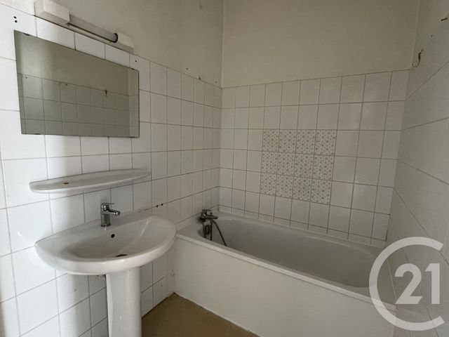 Appartement T4 à louer - 4 pièces - 72.14 m2 - ARGELES GAZOST - 65 - MIDI-PYRENEES - Century 21 Val Habitat