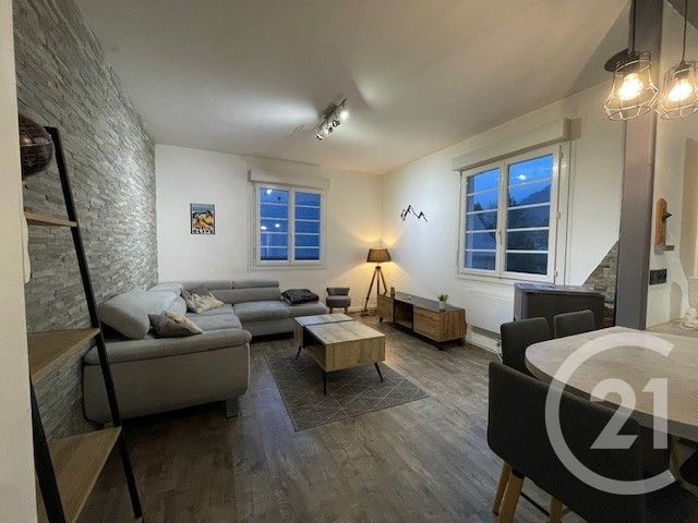 Appartement T3 à louer - 3 pièces - 73.61 m2 - PIERREFITTE NESTALAS - 65 - MIDI-PYRENEES - Century 21 Val Habitat