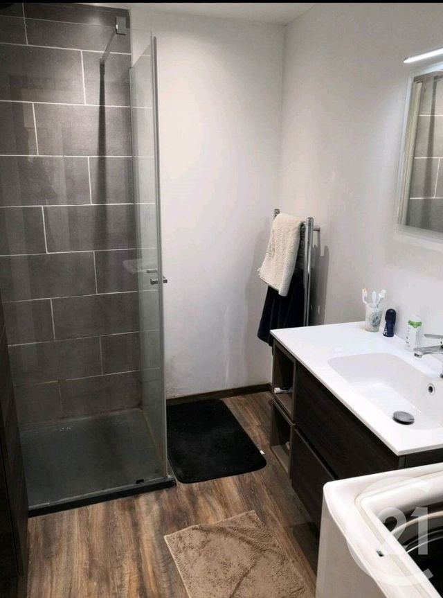 Appartement T3 à louer - 3 pièces - 73.61 m2 - PIERREFITTE NESTALAS - 65 - MIDI-PYRENEES - Century 21 Val Habitat