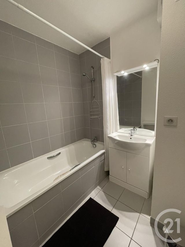 Appartement T2 à louer - 2 pièces - 41.21 m2 - ARGELES GAZOST - 65 - MIDI-PYRENEES - Century 21 Val Habitat
