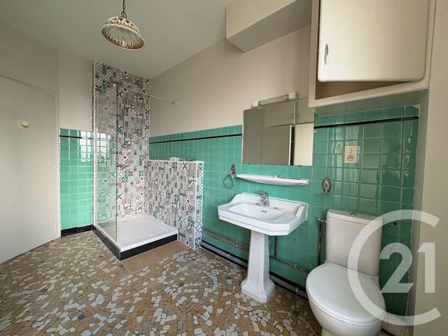 Appartement T3 à louer - 3 pièces - 71.07 m2 - LOURDES - 65 - MIDI-PYRENEES - Century 21 Val Habitat