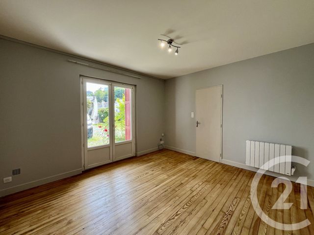 Appartement F2 Bis à louer ARGELES GAZOST