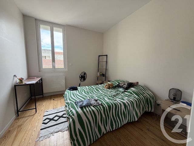 Appartement à louer - 3 pièces - 64.6 m2 - LOURDES - 65 - MIDI-PYRENEES - Century 21 Val Habitat