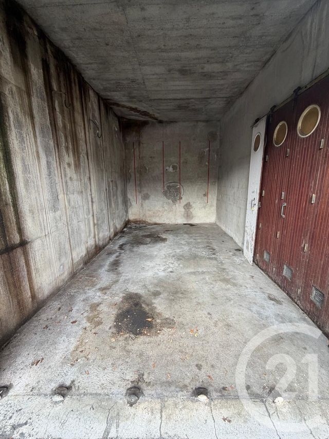 parking à louer - 16.0 m2 - ARGELES GAZOST - 65 - MIDI-PYRENEES - Century 21 Val Habitat