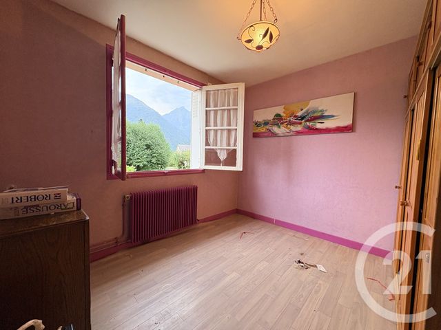 Appartement à vendre - 4 pièces - 64.8 m2 - PIERREFITTE NESTALAS - 65 - MIDI-PYRENEES - Century 21 Val Habitat