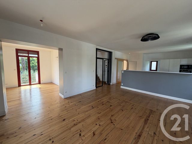 Appartement Triplex à vendre - 5 pièces - 149.01 m2 - ARGELES GAZOST - 65 - MIDI-PYRENEES - Century 21 Val Habitat