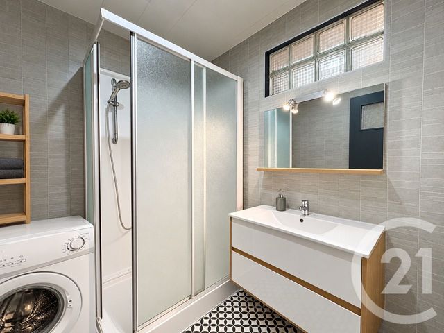 Appartement T3 à vendre - 3 pièces - 62.36 m2 - LOURDES - 65 - MIDI-PYRENEES - Century 21 Val Habitat