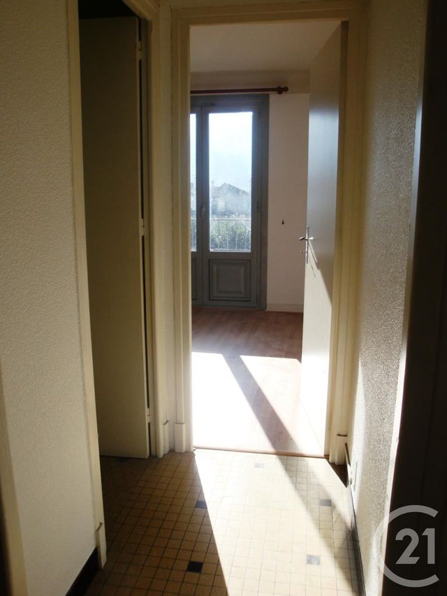 Afficher la photo en grand Appartement T3 à louer - 3 pièces - 57.3 m2 - ARGELES GAZOST - 65 - MIDI-PYRENEES - Century 21 Val Habitat