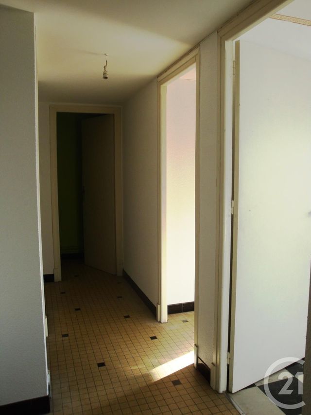 Afficher la photo en grand Appartement T3 à louer - 3 pièces - 57.3 m2 - ARGELES GAZOST - 65 - MIDI-PYRENEES - Century 21 Val Habitat