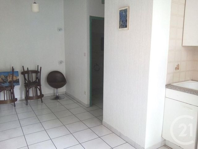 Appartement T2 à louer - 2 pièces - 26.29 m2 - ARGELES GAZOST - 65 - MIDI-PYRENEES - Century 21 Val Habitat Appartement T2 à louer - 2 pièces - 26.29 m2 - ARGELES GAZOST - 65 - MIDI-PYRENEES - Century 21 Val Habitat