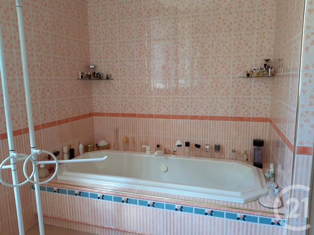 maison à vendre - 16 pièces - 300.0 m2 - ARGELES GAZOST - 65 - MIDI-PYRENEES - Century 21 Val Habitat maison à vendre - 16 pièces - 300.0 m2 - ARGELES GAZOST - 65 - MIDI-PYRENEES - Century 21 Val Habitat