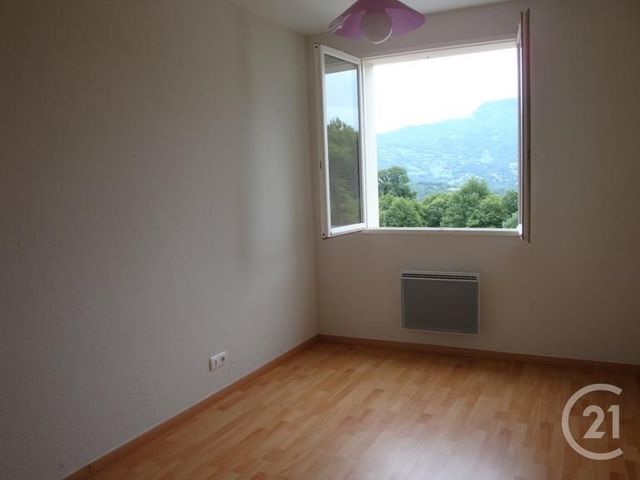 Appartement T5 à vendre - 5 pièces - 92.81 m2 - ARGELES GAZOST - 65 - MIDI-PYRENEES - Century 21 Val Habitat